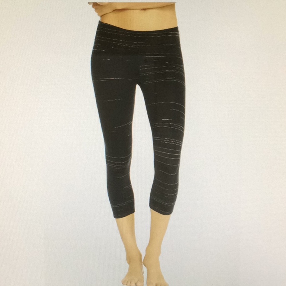 Salar Printed Powerhold Capri NWT